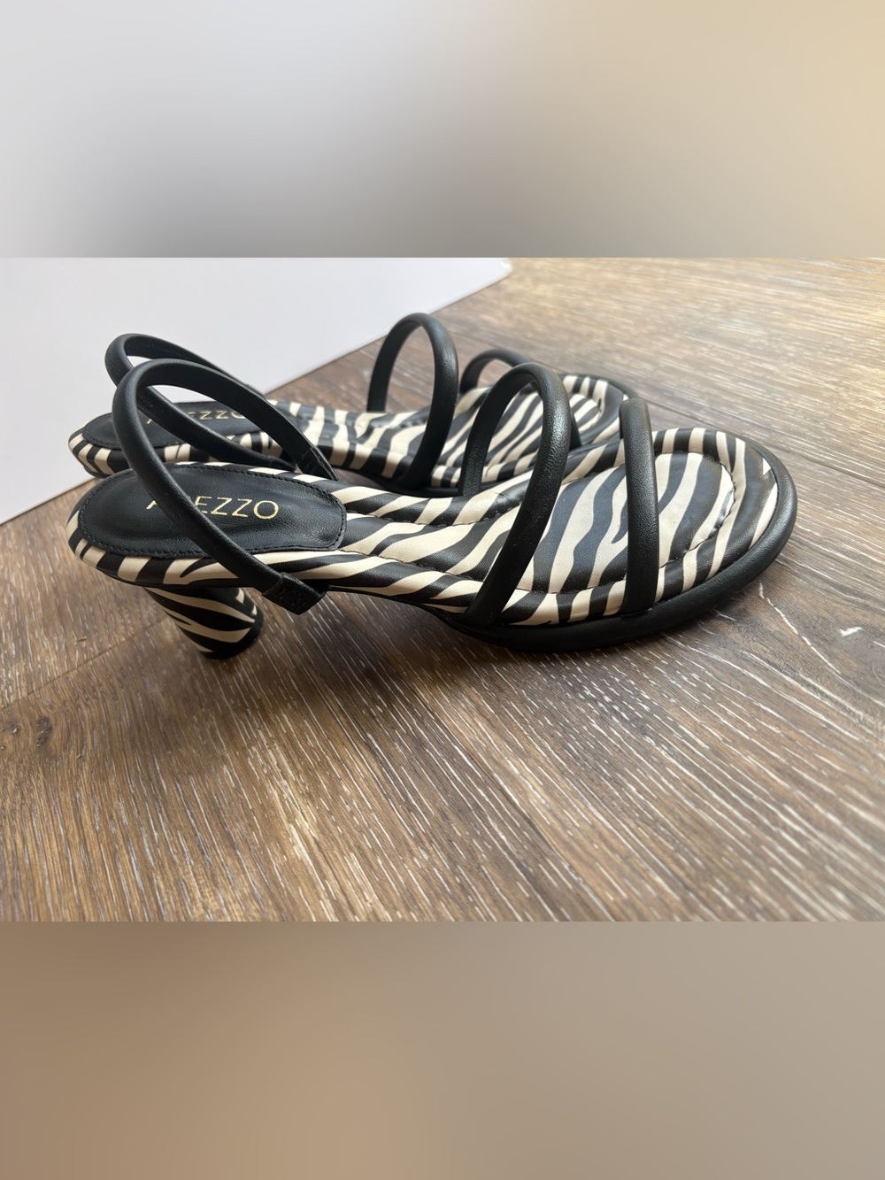 AREZZO Animal Print Mid-Heel Sandals Sz 7.5